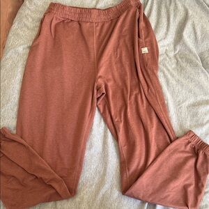 Vuori Burnt orange Joggers